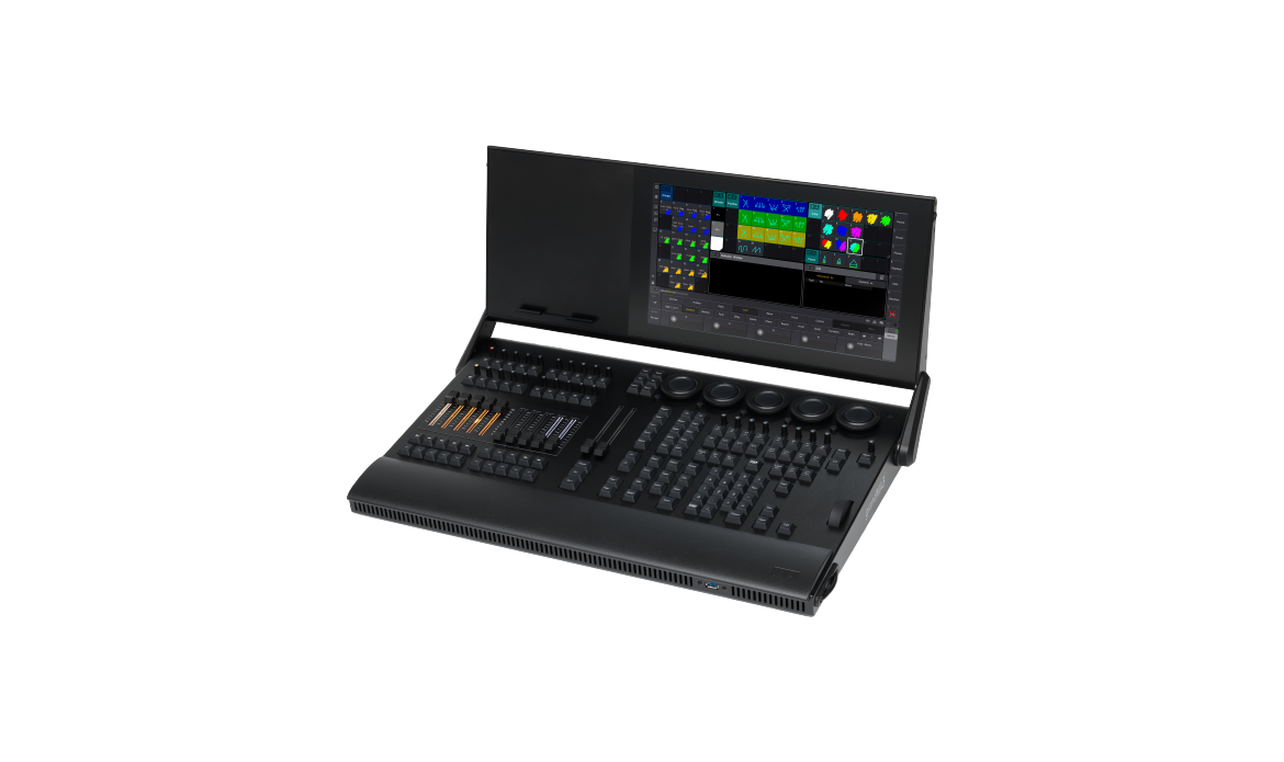 grandMA3 compact - 8,192 parameter console